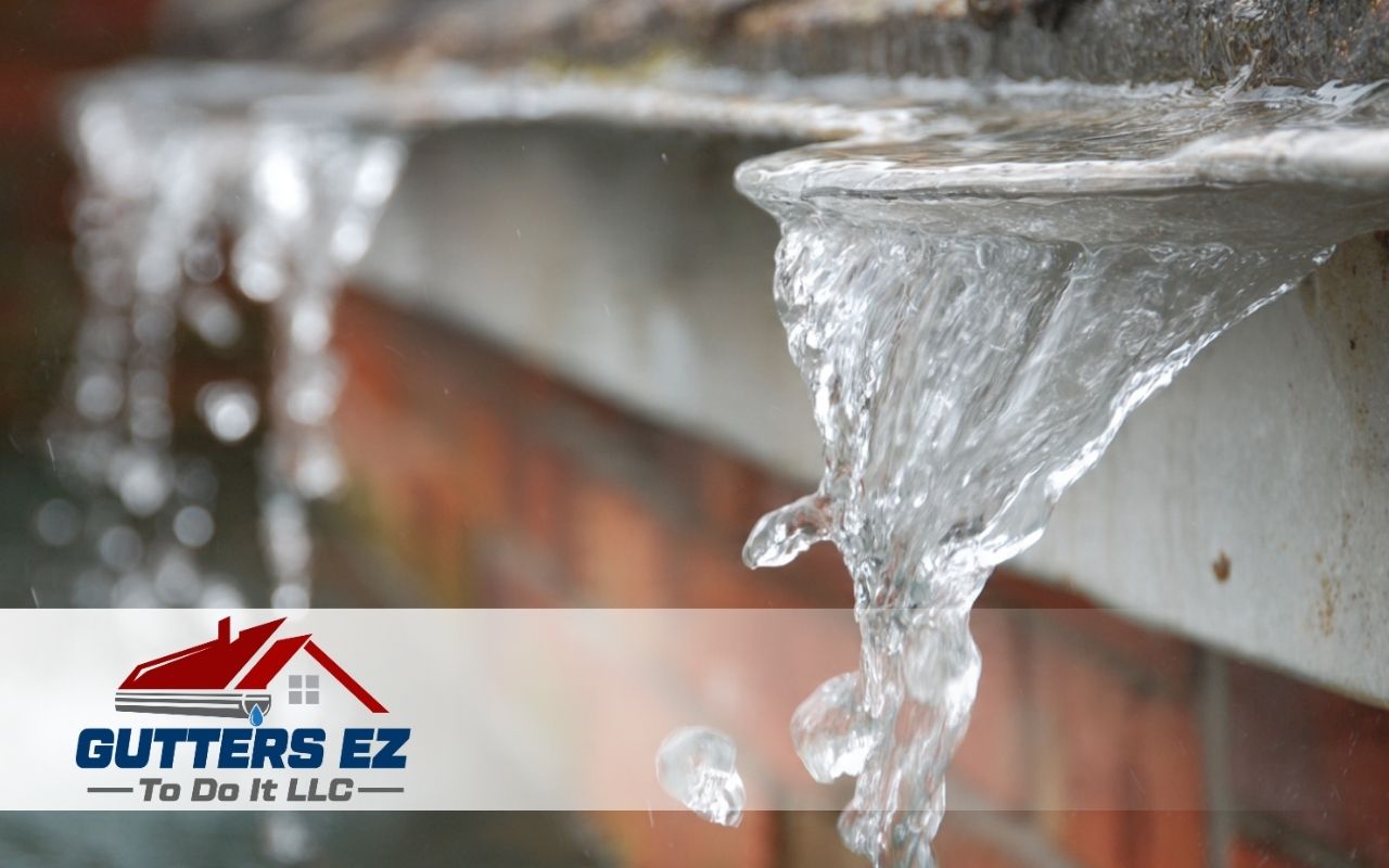 signs downspouts are clogged not broken with water overflowing from gutters
